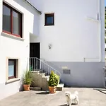 Grosszuegiges 170 Qm, 10 Gaeste, 30 Qm Sonnenterrasse, Eingezaeunter Hof, Klima, Kamin, Hundefreundlich *