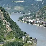 Semesterbostad Grosszuegiges 170 Qm, 10 Gaeste, 30 Qm Sonnenterrasse, Eingezaeunter Hof, Klima, Kamin, Hundefreundlich Kestert