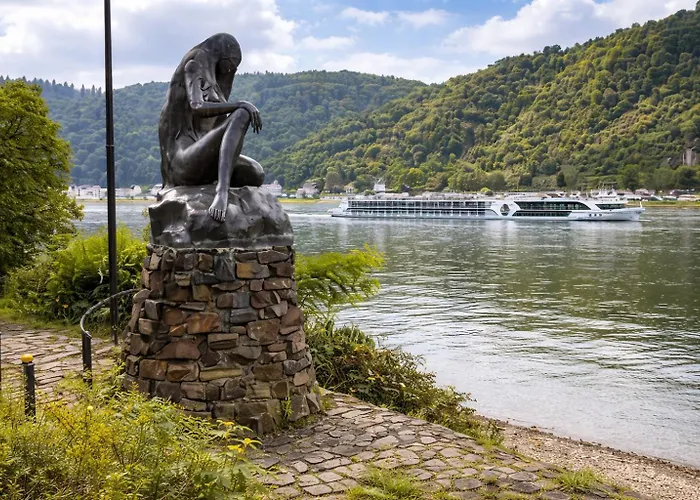 Casa de Férias Grosszuegiges 170 Qm, 10 Gaeste, 30 Qm Sonnenterrasse, Eingezaeunter Hof, Klima, Kamin, Hundefreundlich Kestert