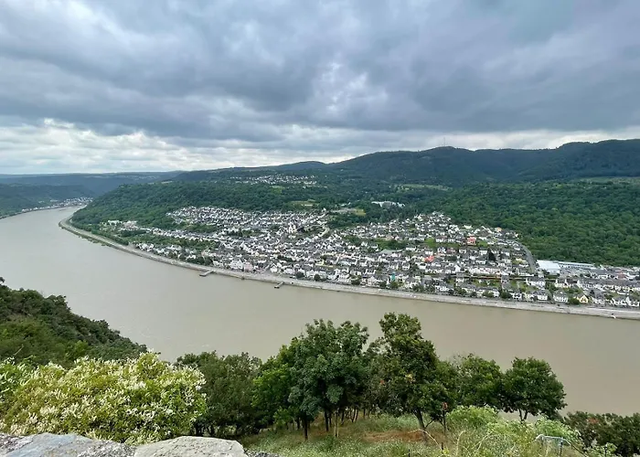 Grosszuegiges 170 Qm, 10 Gaeste, 30 Qm Sonnenterrasse, Eingezaeunter Hof, Klima, Kamin, Hundefreundlich Casa de Férias Kestert