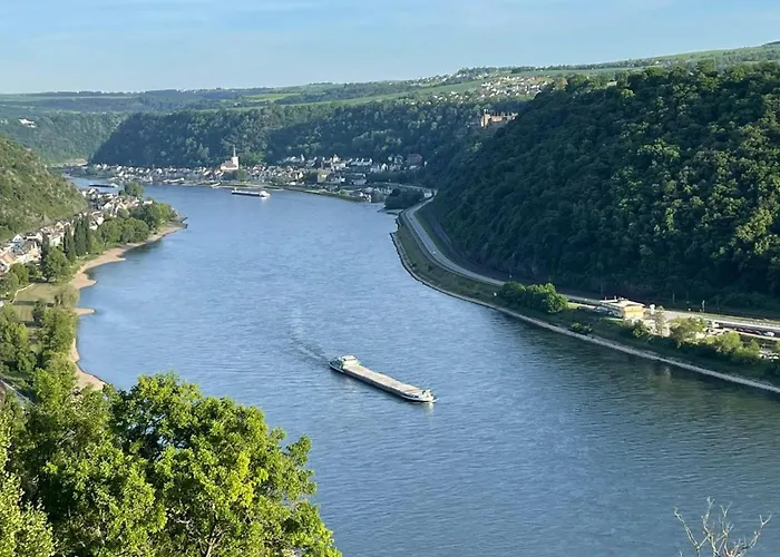 Casa de Férias Grosszuegiges 170 Qm, 10 Gaeste, 30 Qm Sonnenterrasse, Eingezaeunter Hof, Klima, Kamin, Hundefreundlich Kestert